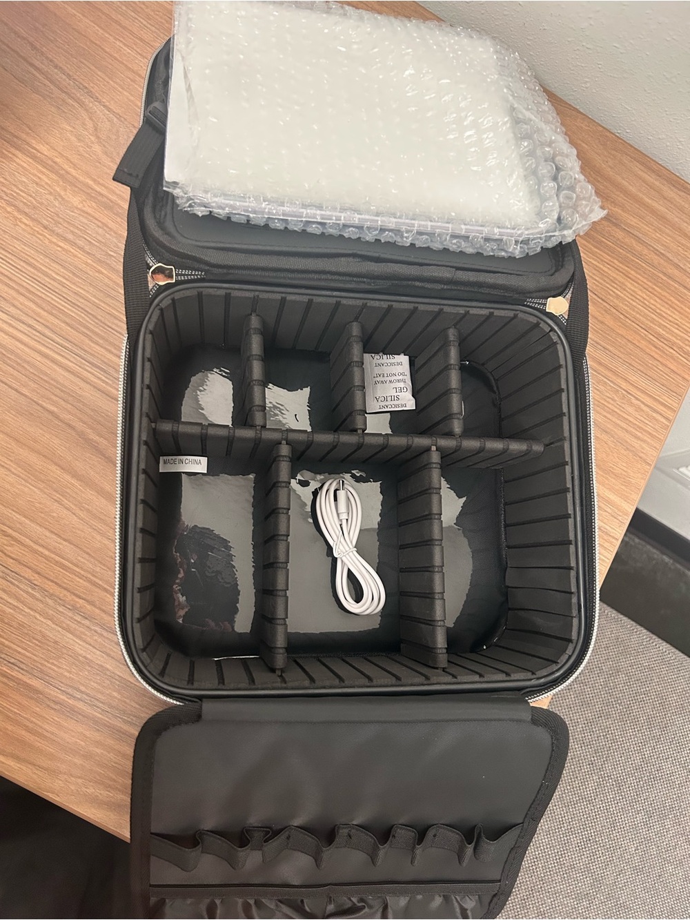 Relavel Travel Makeup Case View 3